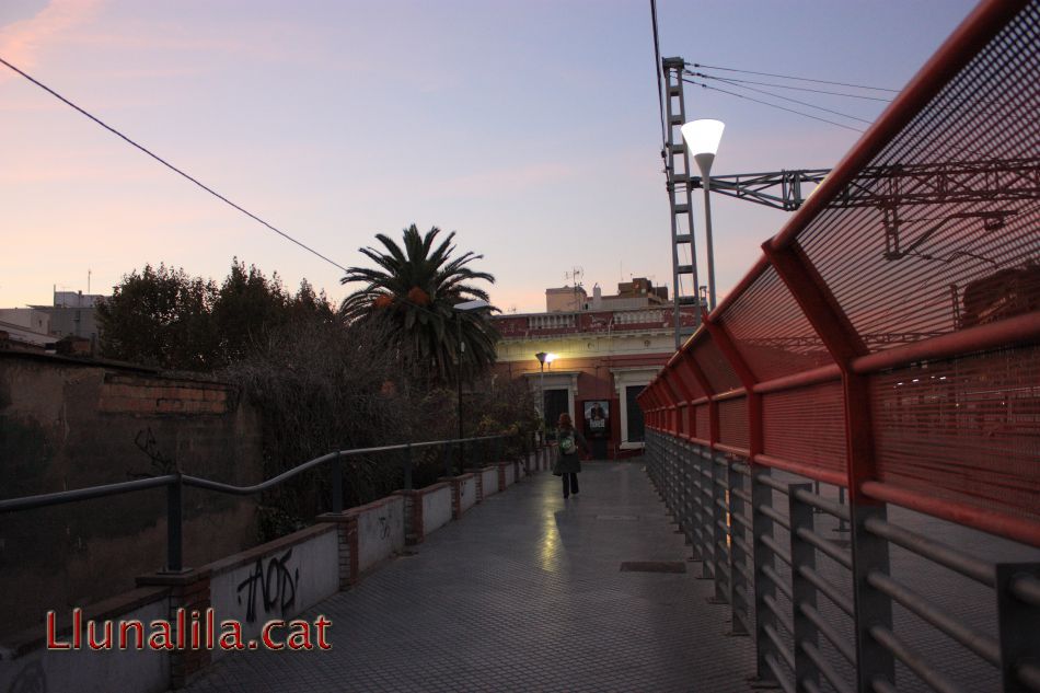 De camí a l'estació de Molins de Rei