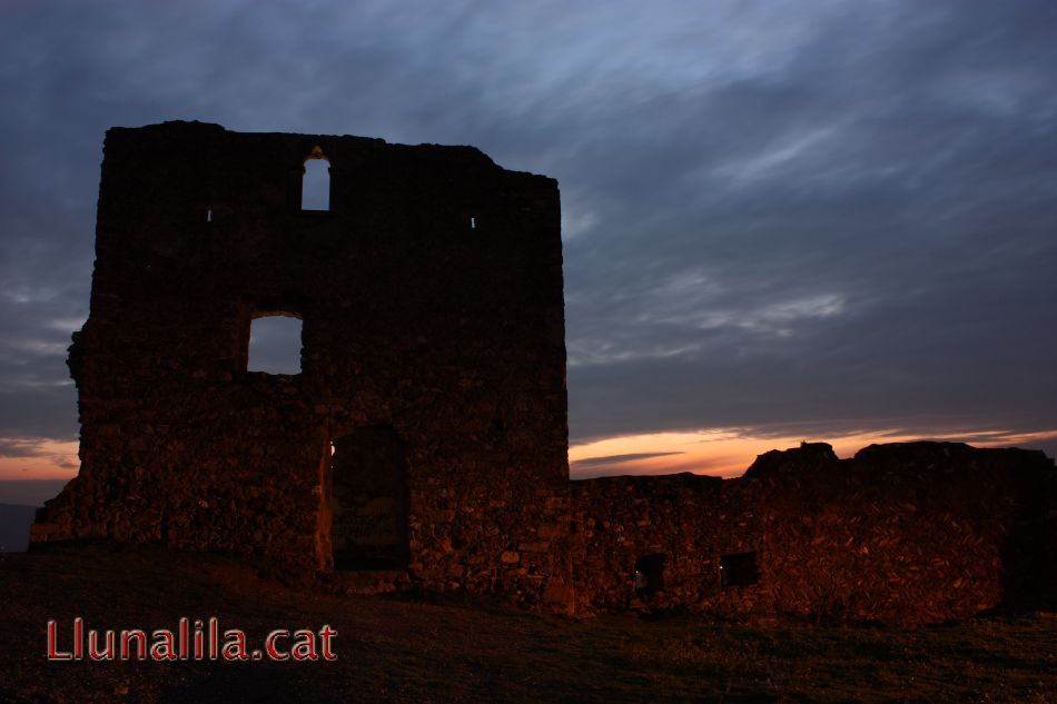 Ruines de Castellciuró de tarda