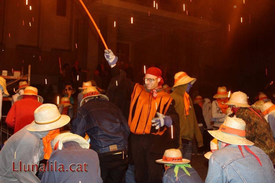 Pluja , diables i festa