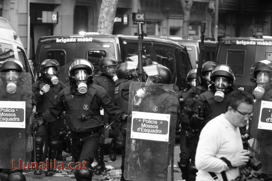 Mossos antidisturbis 29M