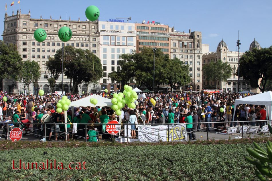 Pl. Catalunya plena d’il•lusions 12M