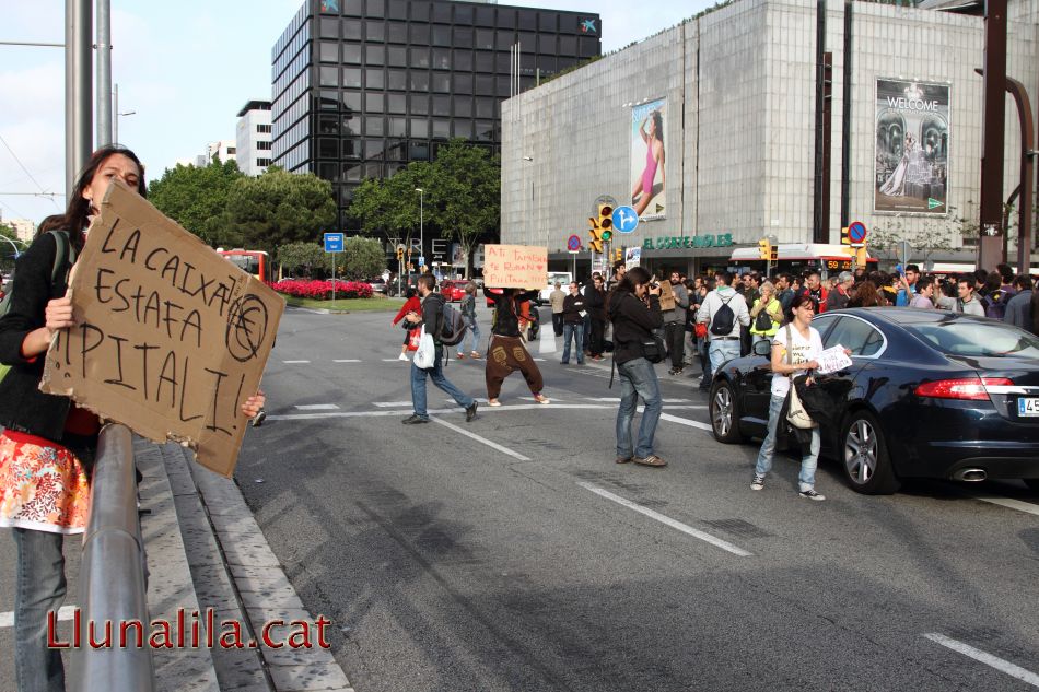 Utilitza el clàxon contra la banca