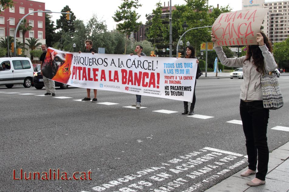 Feu sonar el clàxon!