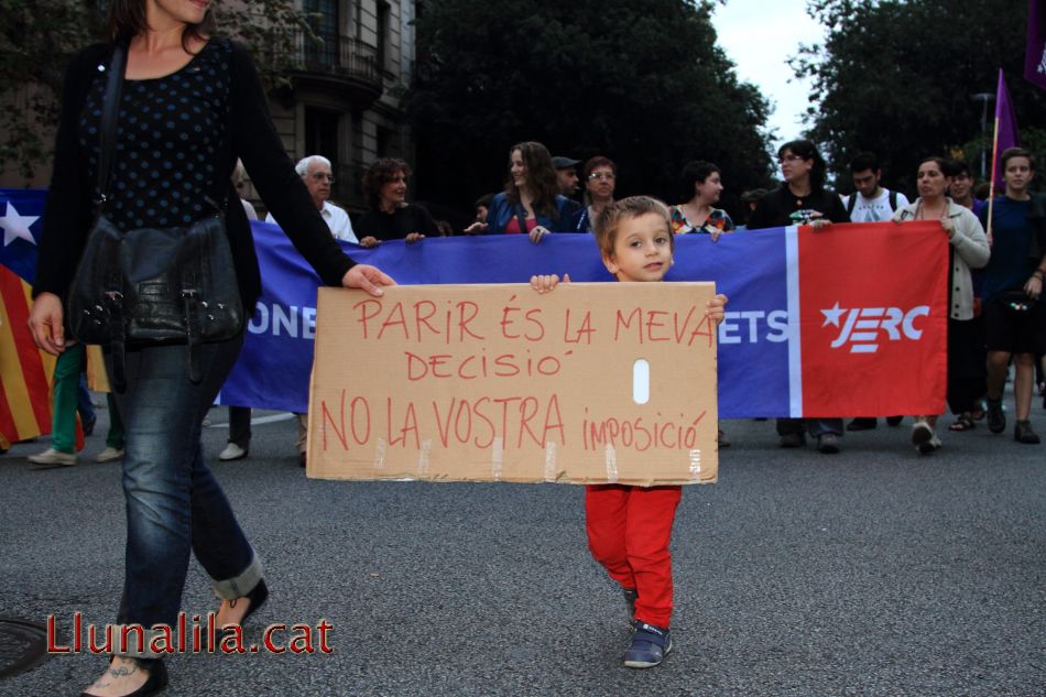 Parir és la meva decisió NO la vostra imposició 28S 