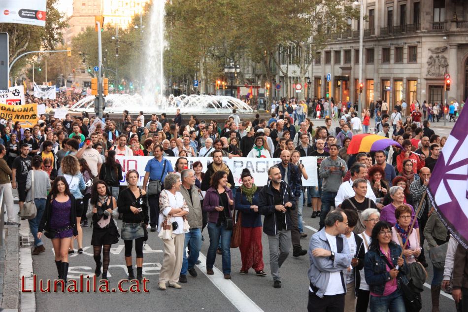 Manifestació No pagarem el seu deute 13O