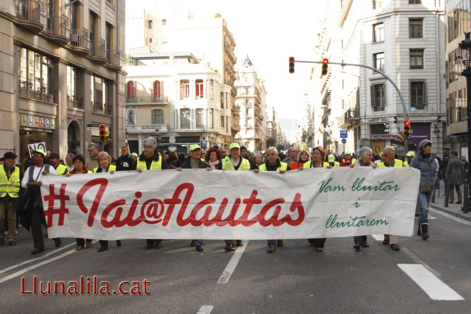 Iaioflautas contra els pressupostos antisocials 24N