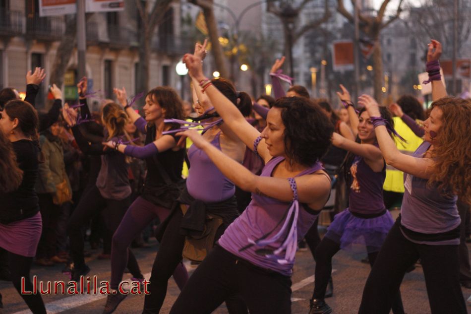 Ritme i protesta, dia de la dona treballadora 8M