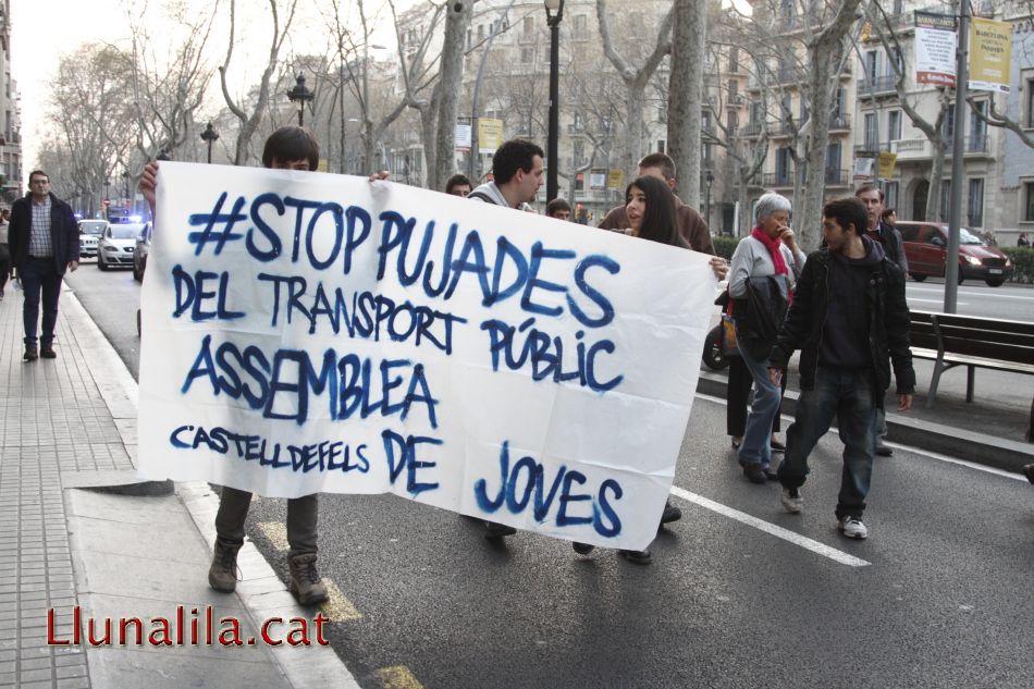 STOPPujades del transport públic