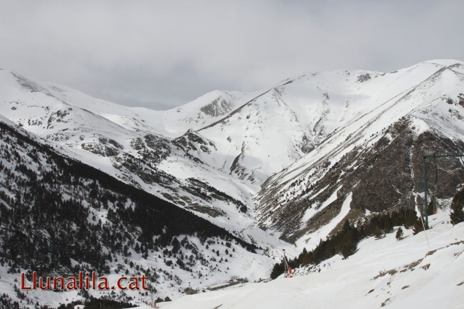 Paisatges nevats a la Vall de Núria al Ripollès