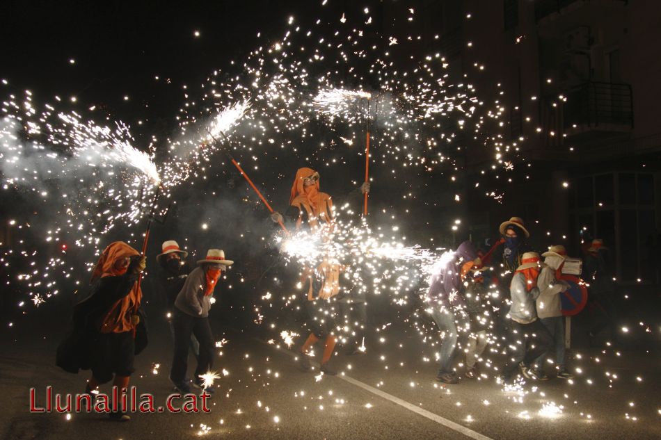 Festa i diversió amb espurnes i salts FMMolins