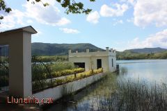 Cases en l'Estany de  Banyoles 