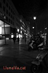 L'Illa Diagonal de nit