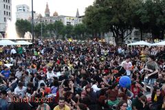 Pl. Catalunya plena 12M