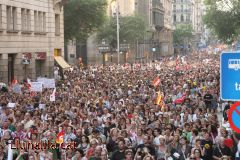 Marea humana a la Via Laietana 19J