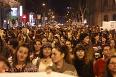 Crits i lemes reclamant l’avortament lliure i gratuït