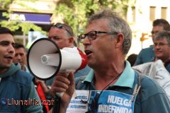 Càntics per continuar la protesta Primer de Maig a Barcelona