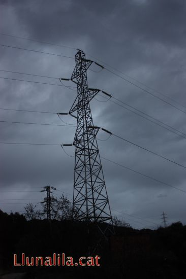 Torre d�alta tensi�