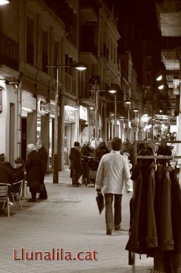 Comer� al carrer Major de Molins