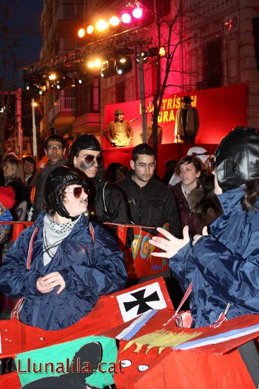 Suspesa la rua de Carnestoltes