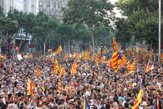 Consells per evitar el col•lapse de la xarxa mòbil durant la manifestació 11S