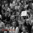 Políticos y banqueros son los responsables