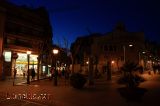 Gent i la pla�a de la creu